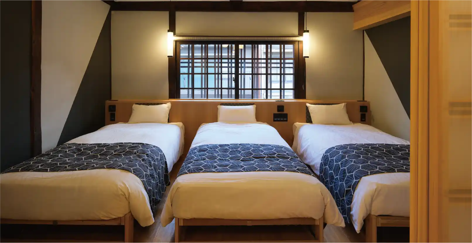 ベッドルームの写真